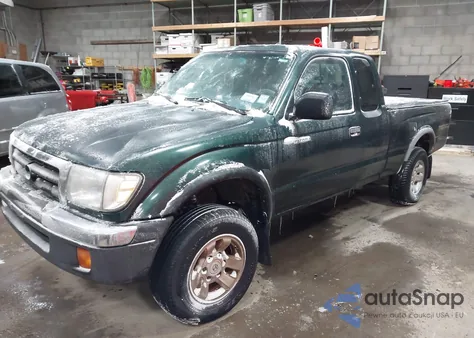 2000 Toyota Tacoma Prerunner V6 из США, поврежденный, VIN 4TASN92N6YZ584396